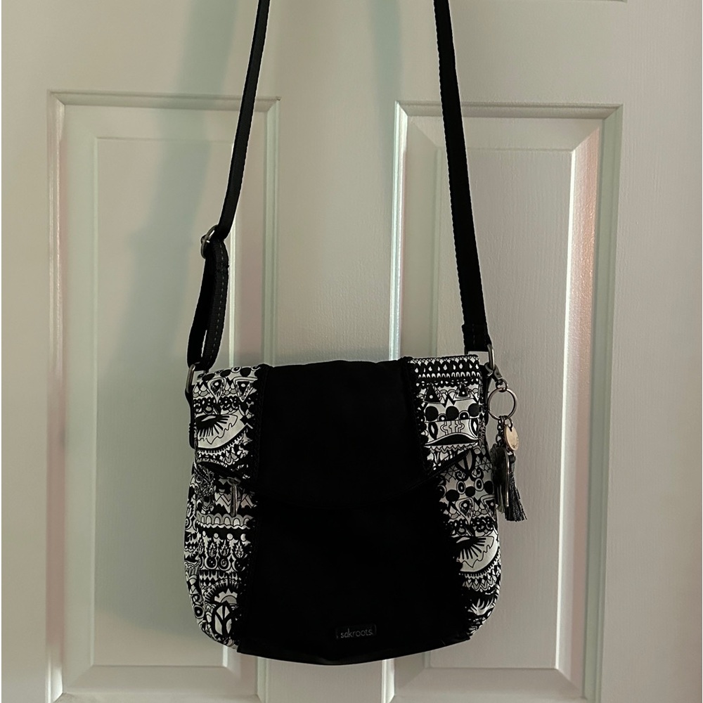 sakroots crossbody bag and matching wallet